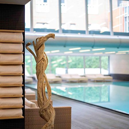 Pullman Berlin Schweizerhof Hotel Bagian luar foto The swimming pool at the University of St Andrews